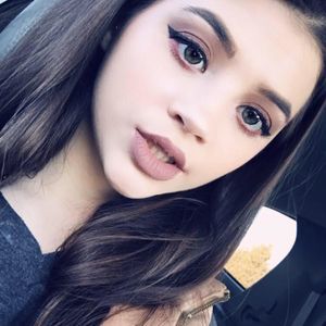 Meet your Posher, Erika